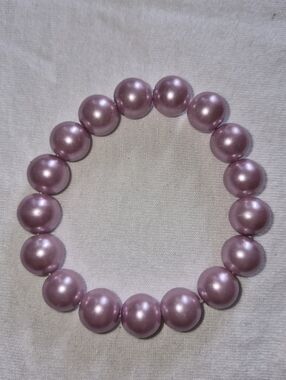 Light Lavender Pink Faux Pearl Stretch Bracelet 7” Soft Pastel Beaded